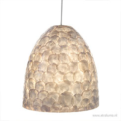 Tranquil Dawn | care | Schelpen hanglamp capiz parelmoer wit Tranquil Dawn | care | Schelpen hanglamp capiz parelmoer wit